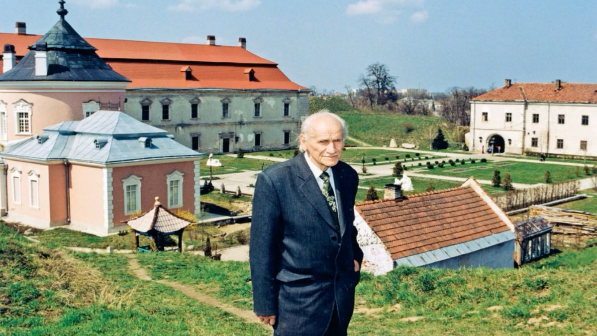 Рятівник скарбів і замків