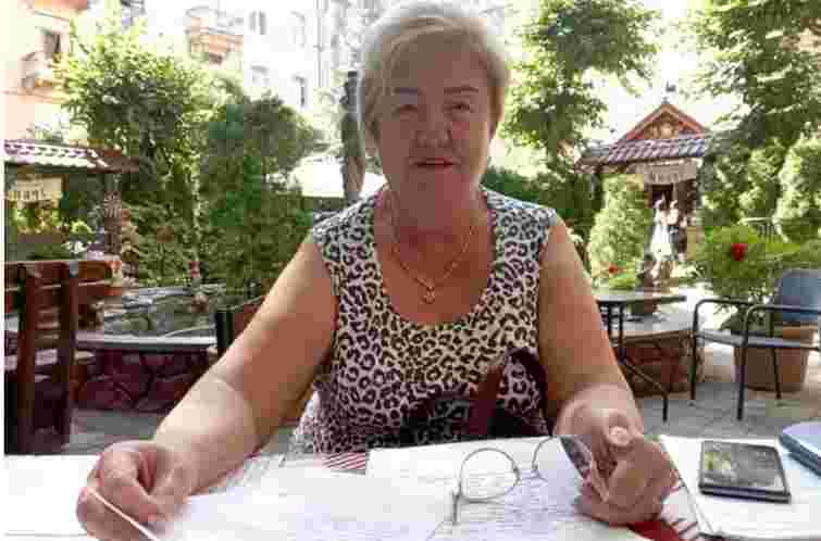 Скандальна ексдиректорка гімназії в Чернівцях відсудила моральну шкоду за звільнення