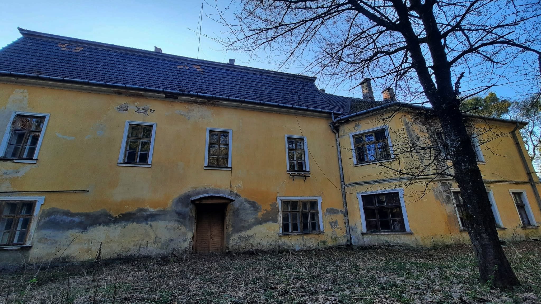 Тильний фасад