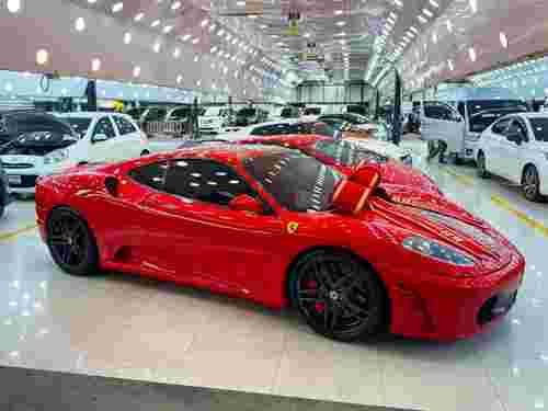 Польська компанія завезла в Росію понад 100 елітних авто сумою понад 49 млн злотих