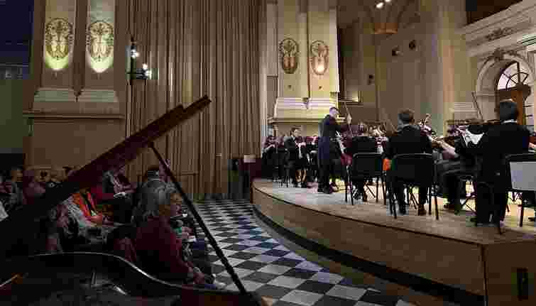 Музика як кінохроніка спогадів