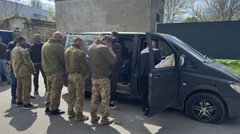 Омбудсман заявив про критичні порушення з боку ТЦК та СП на Львівщині і Закарпатті