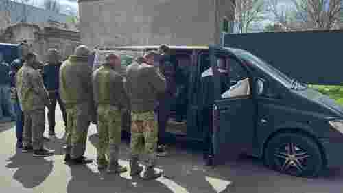 Омбудсман заявив про критичні порушення з боку ТЦК та СП на Львівщині і Закарпатті