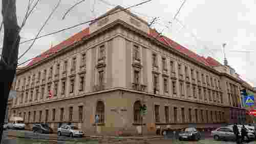 Прокуратура через суд хоче забрати в «Укрпошти»  будівлю головної пошти у Львові