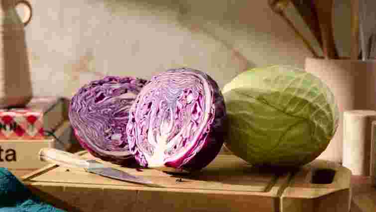 Може швидко зіпсуватися: де зберігати капусту, щоб вона довше залишалась свіжою