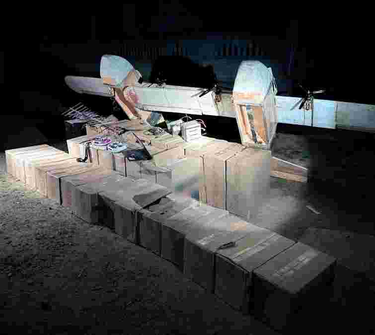 Контрабандисти катапультою з дроном запускали пакунки з сигаретами в Румунію