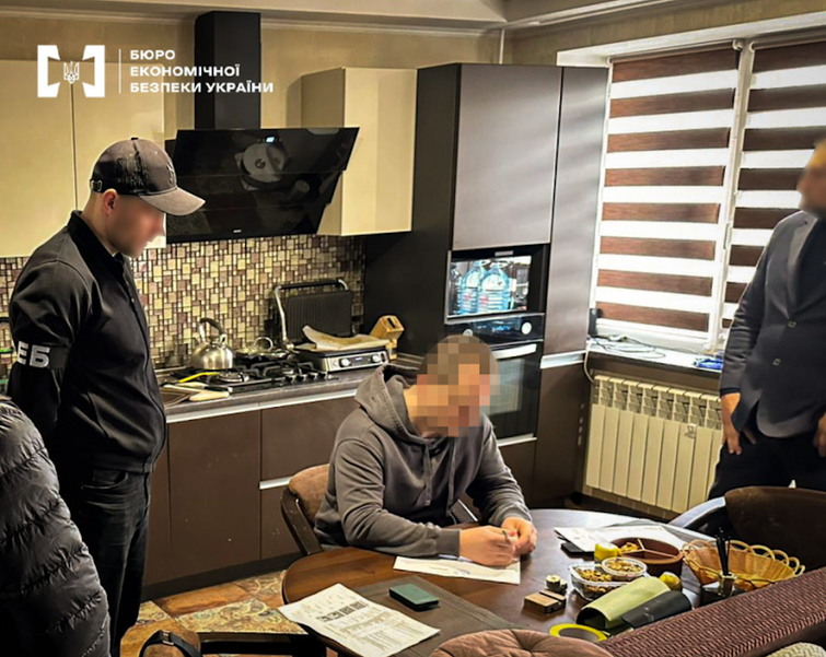 БЕБ викрило привласнення 5,6 млн грн на фальшивих закупівлях для військових