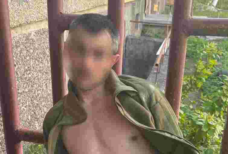 Львів’янин із психічними розладами вчинив стрілянину у своїй квартирі