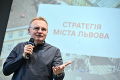 Мер Львова вимагає не допустити забудови території біля аеропорту