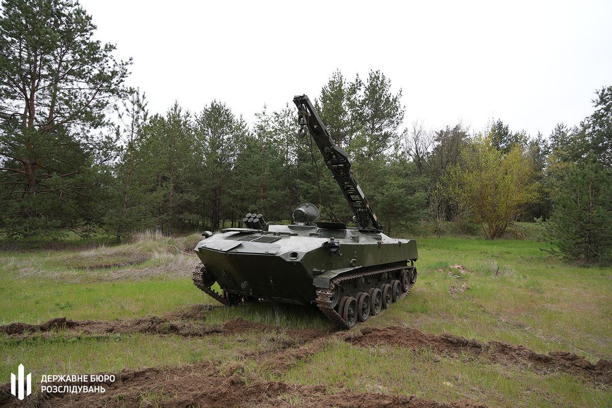 ДБР передало військовим російську ремонтно-евакуаційну машину вартістю 2,5 млн доларів