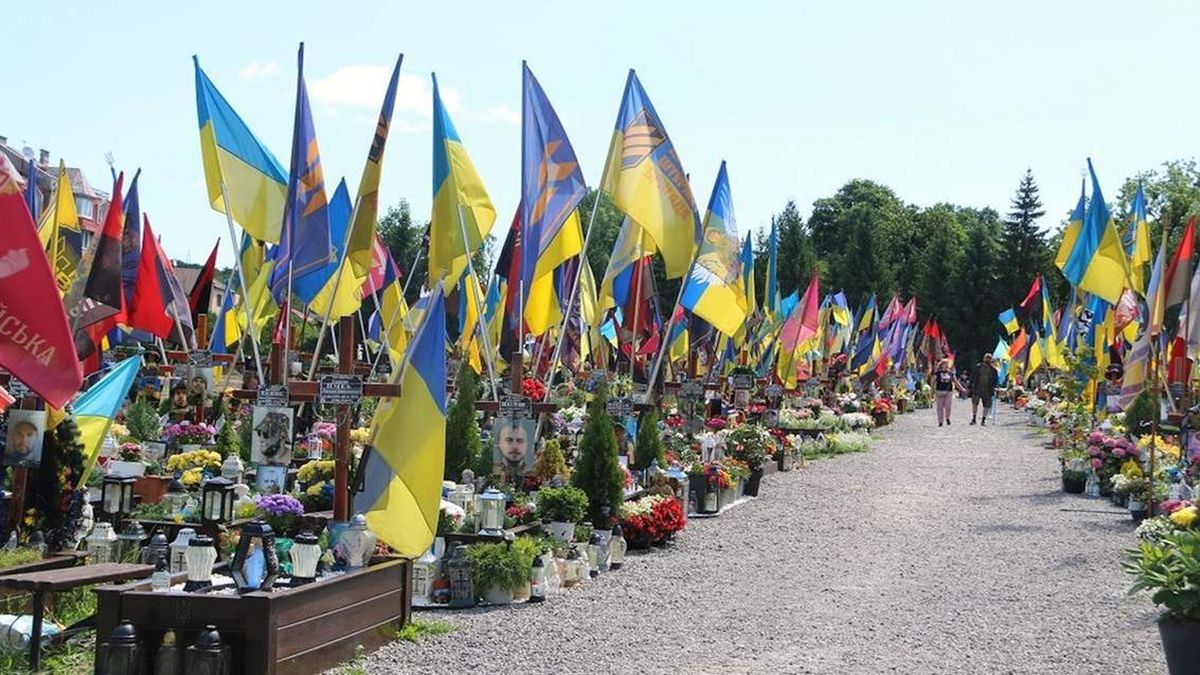 У Львові обрали ще одне місце для поховання захисників та захисниць України