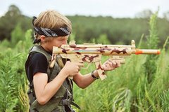 15-річний хлопець іграшковим пістолетом погрожував дитині в Брюховичах