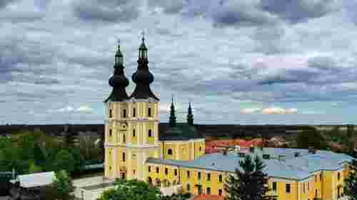 Угорщина націоналізувала монастир українських отців-василіан у місті Марія-Повч