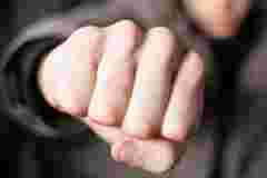 Житель Тернопільщини отримав рік ув'язнення за побиття дітей співмешканки