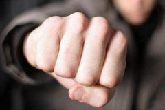 Житель Тернопільщини отримав рік ув'язнення за побиття дітей співмешканки