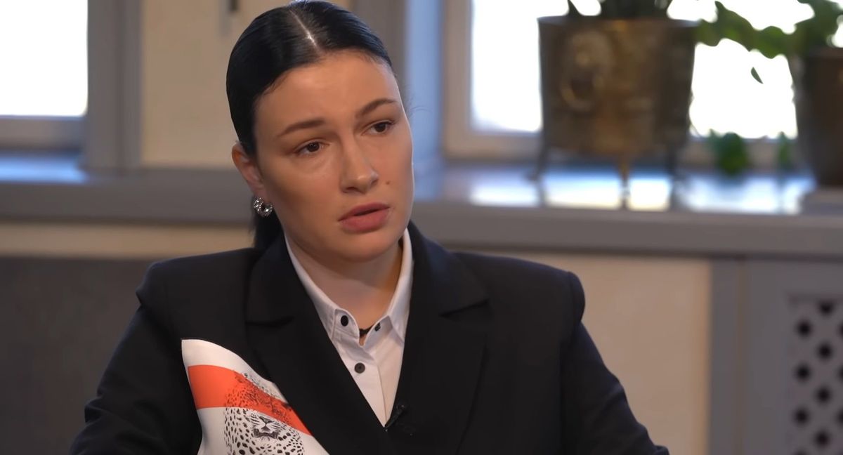 У Чернівцях скасували концерт Анастасії Приходько після її допису про «київську російську мову»