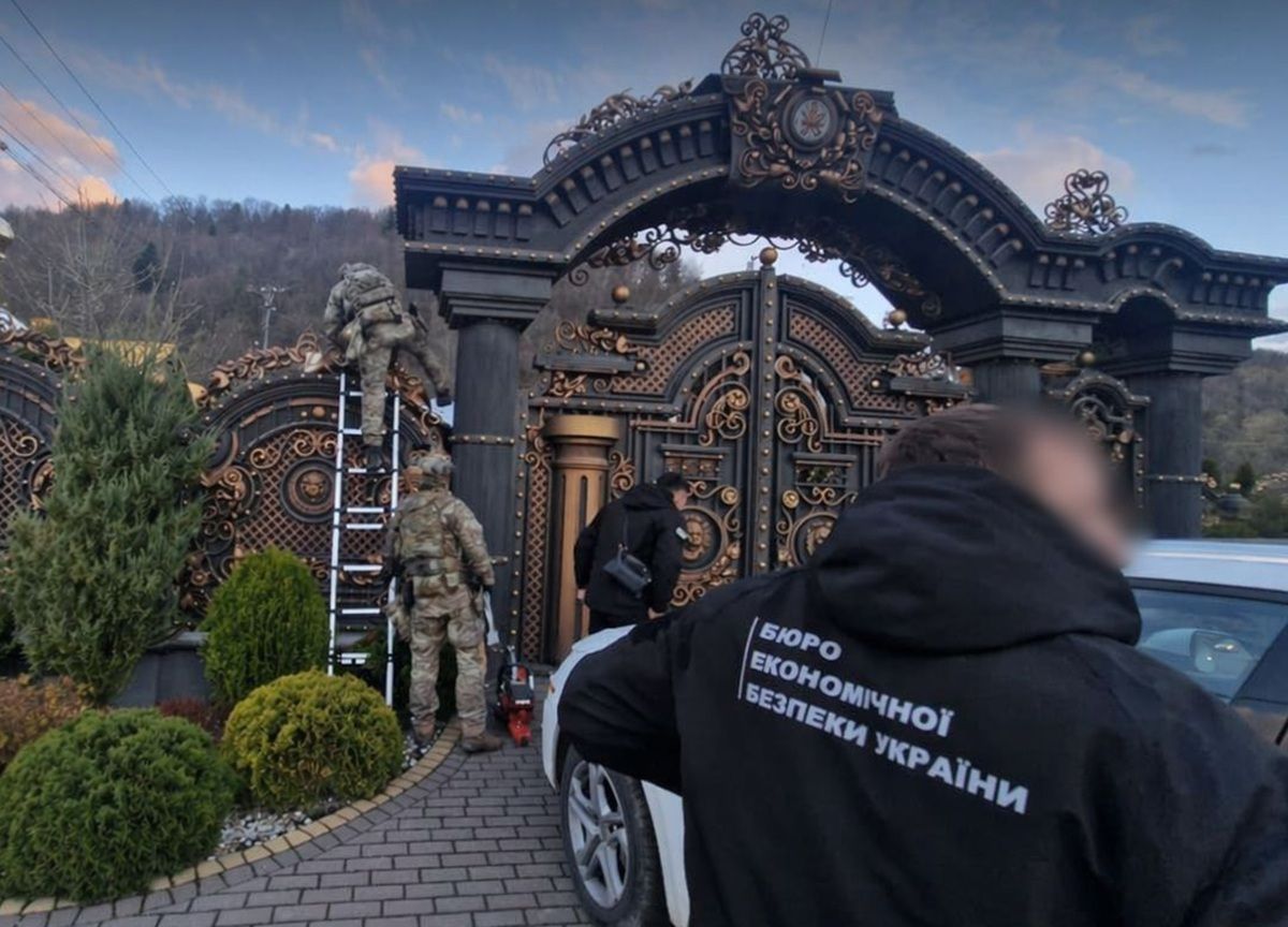 На Буковині викрили незаконну схему експорту деревини в Молдову