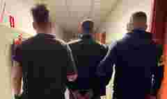 Польща депортувала 37-річного українця, який з 11-річним сином приїхав пʼяним за дитиною в садок