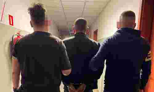 Польща депортувала 37-річного українця, який з 11-річним сином приїхав пʼяним за дитиною в садок