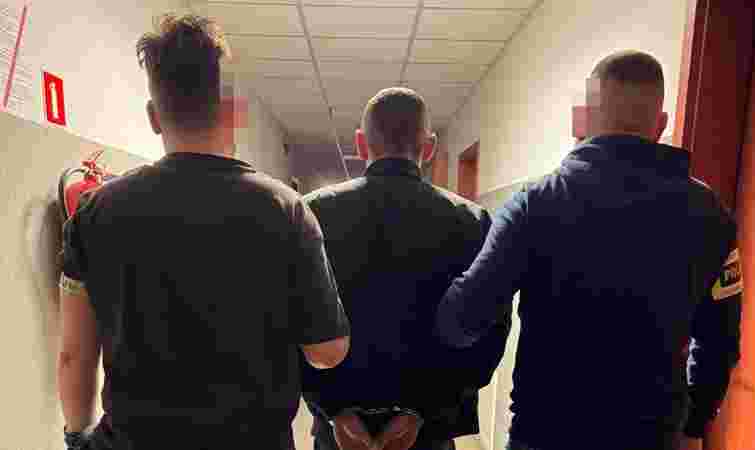 Польща депортувала 37-річного українця, який з 11-річним сином приїхав пʼяним за дитиною в садок