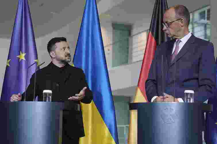 Зеленський відреагував на заяву Мерца про територіальні поступки заради миру та членства в ЄС