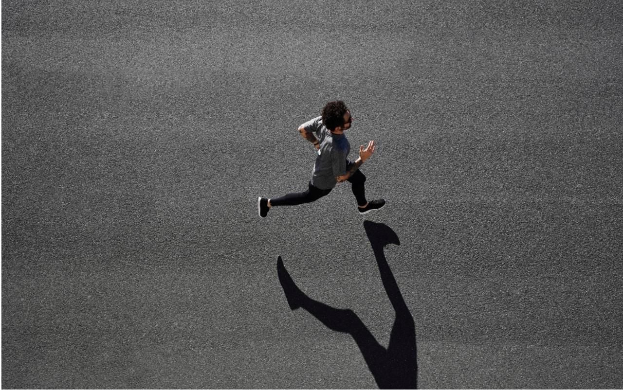 Регулярна фізична активність підтримує не лише тіло, а й психічний стан. Фото Freepik