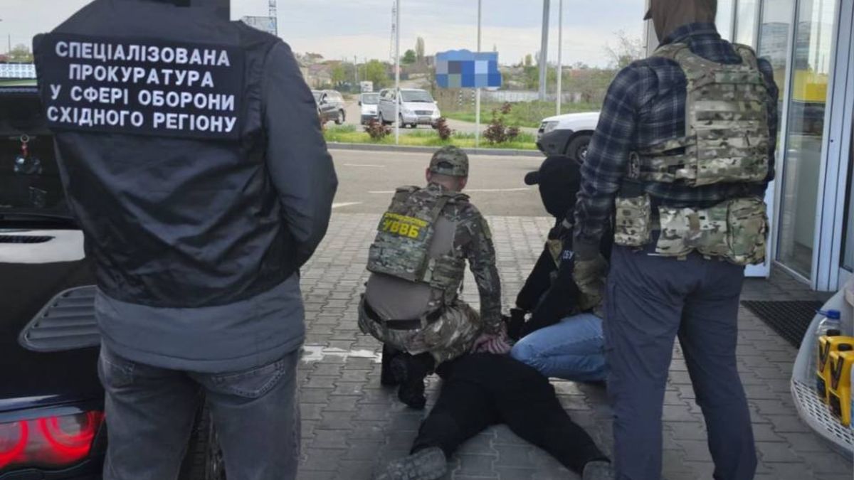 Підполковник Нацгвардії створив канал для втечі військових під виглядом таксі 