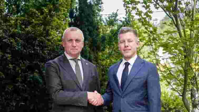 Мер Берегового запевнив Мадяра, що на Закарпатті немає утисків угорської громади