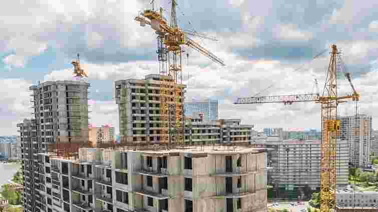 Уряд розблокував будівництво на територіях біля аеродромів та спростив правила забудови