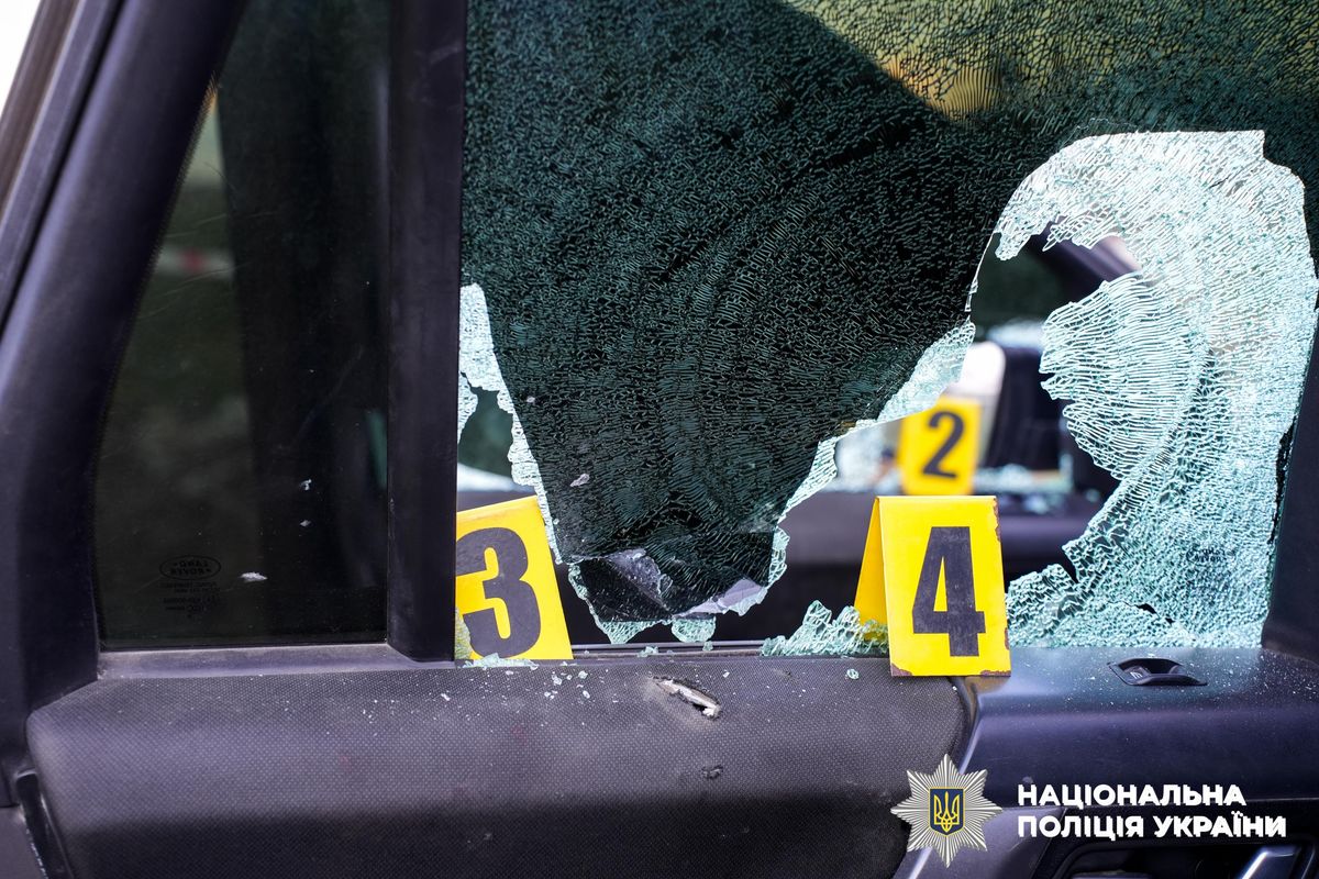 Чоловік з автомата стріляв у працівника ТЦК і поліцейського на Рівненщині 