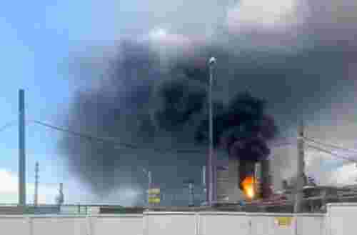 Безпілотники атакували нафтопереробний завод у російській Пєрмі