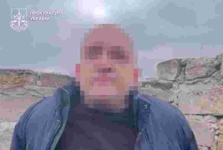 Мешканця Хмельниччини увʼязнили на 15 років за вбивство тещі розвідним ключем