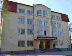 Підозрюваній у замаху на вбивство школярці з Тернополя призначили цілодобовий домашній арешт