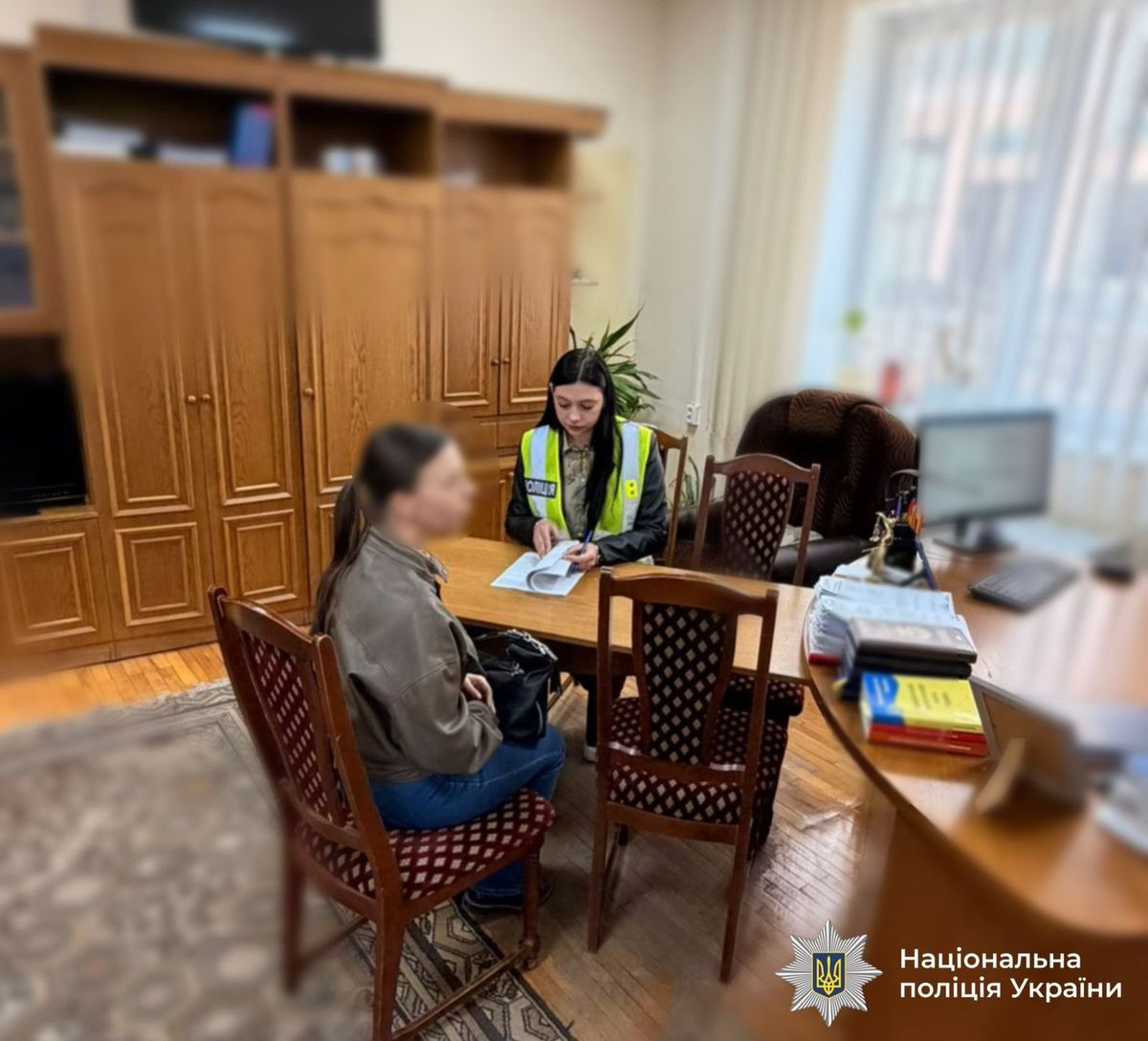 Посадовиця банку на Прикарпатті привласнювала гроші з кредитних карток клієнтів