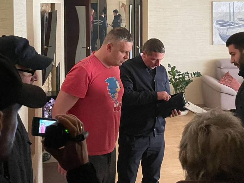 Один з підозрюваних – начальник управління правового забезпечення Артем Ленько. Фото Віталія Глаголи