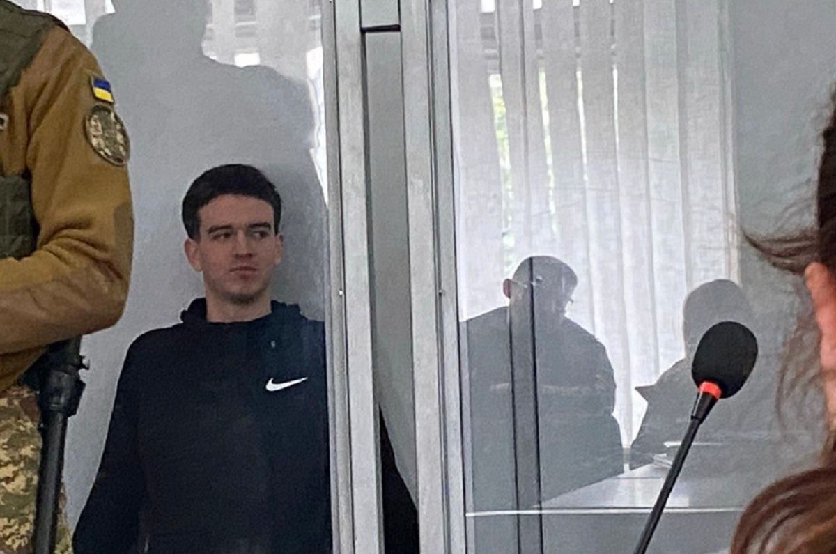 Суд у справі Зінченка знову перенесли, його нова адвокатка пішла на слухання щодо ДТП
