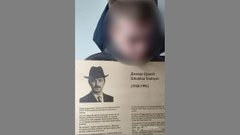 Поліція розшукала трьох 18-річних хлопців, які викрали меморіальну таблицю Джохару Дудаєву