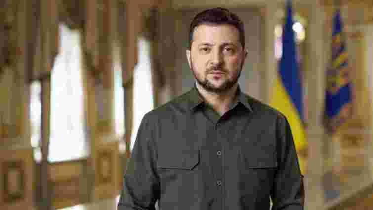 Володимир Зеленський заявив, що над парадом у Москві можуть пролетіти українські дрони