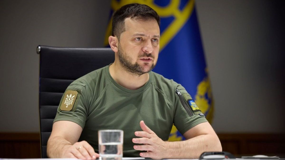 Рівень довіри до Володимира Зеленського знизився, українці назвали причини