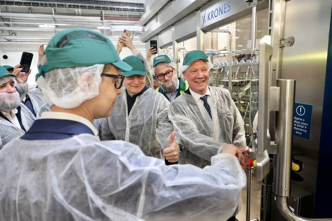 Carlsberg інвестував у нову виробничу лінію майже 12 млн євро / Фото з фейсбуку Андрія Садового