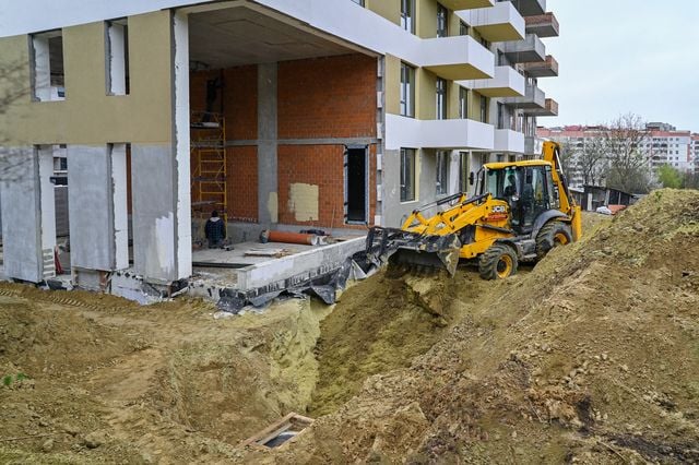 Облагородження прибудинкової території ЖК MHouse