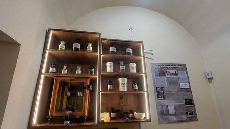 Аптека, казино і загадкова фреска: що приховує магістрат у Бібрці
