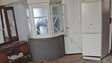 Криниця прямо в кімнаті: у Карпатах продають незвичний будинок