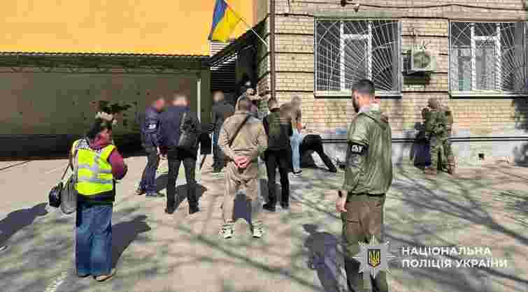 У Дніпрі посадовця мобілізаційного відділення ТЦК викрили на одержанні хабаря від ветерана