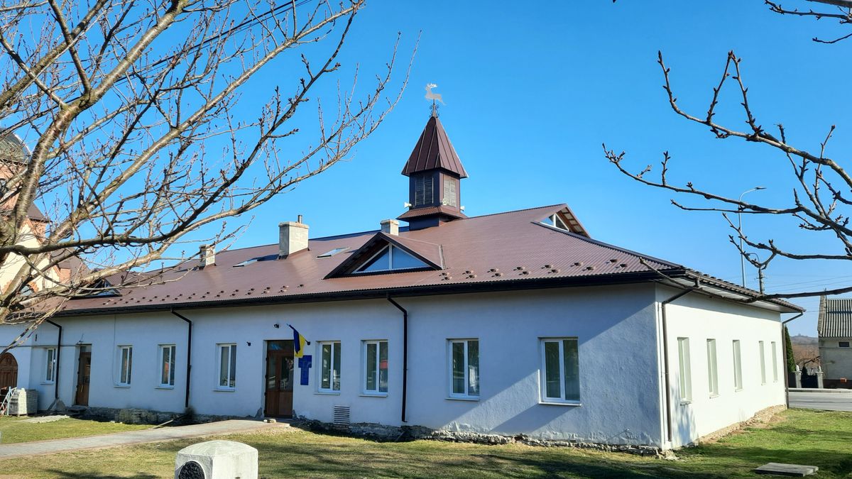 Місто з оленем, палацом та оборонними церквами: що цікавого оглянути у Нижанковичах