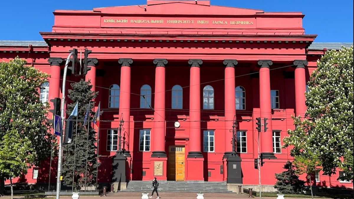 КНУ імені Шевченка скасував заборону на використання телеграму