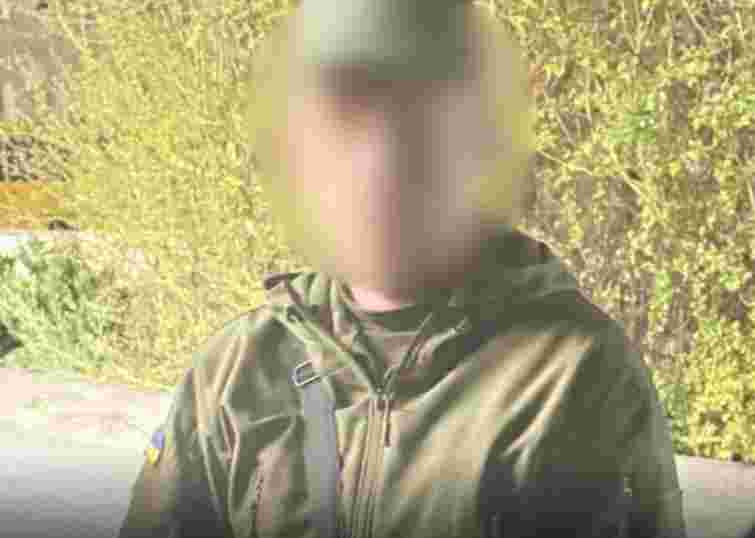 Службовець ТЦК на Львівщині вимагав 15 тис. доларів за списання зі служби