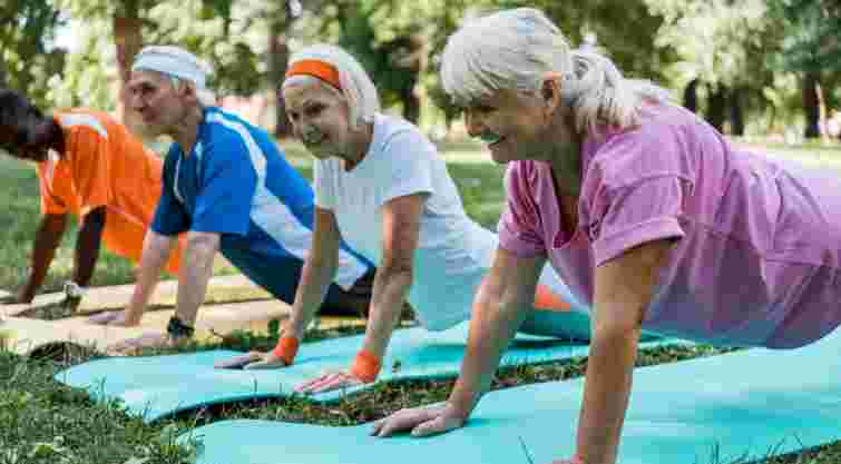 Шість корисних звичок для тих, кому 60+