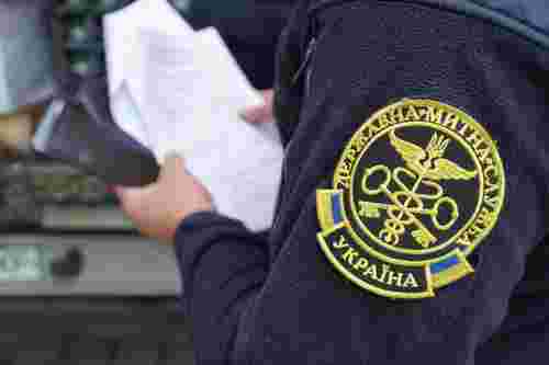 Виправданого митника із Закарпаття ув’язнили на два роки у справі контрабанди на 87 млн грн