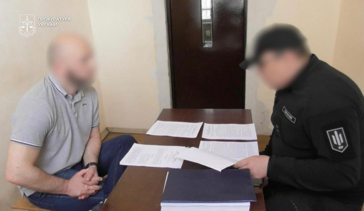 Екссуддя Тандир отримав підозру за махінації з квартирами померлих 